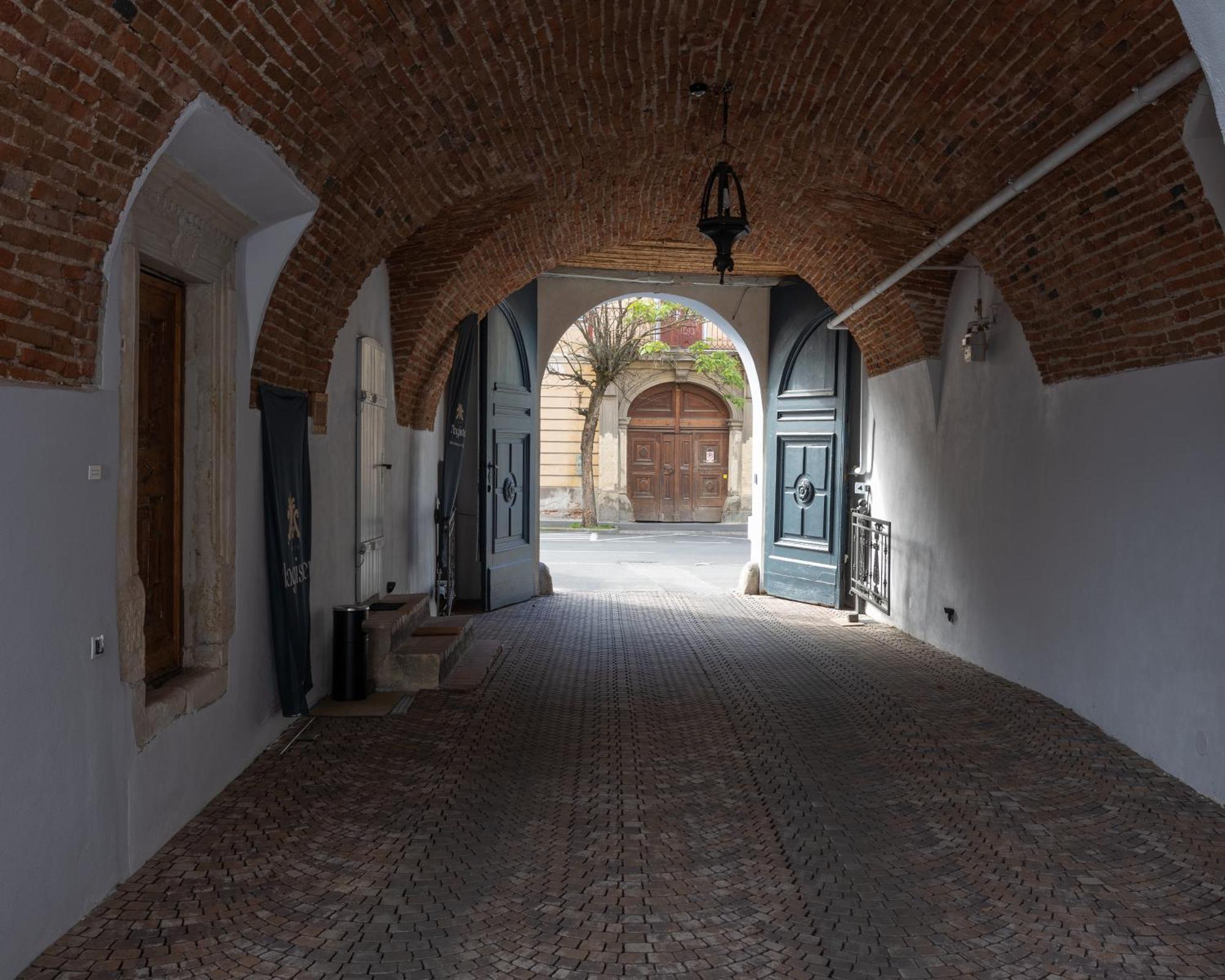 Magister Seven Bed and Breakfast Sibiu Eksteriør billede